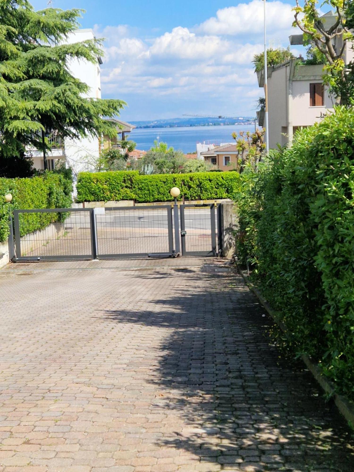 Happy Lake Desenzano del Garda Eksteriør billede